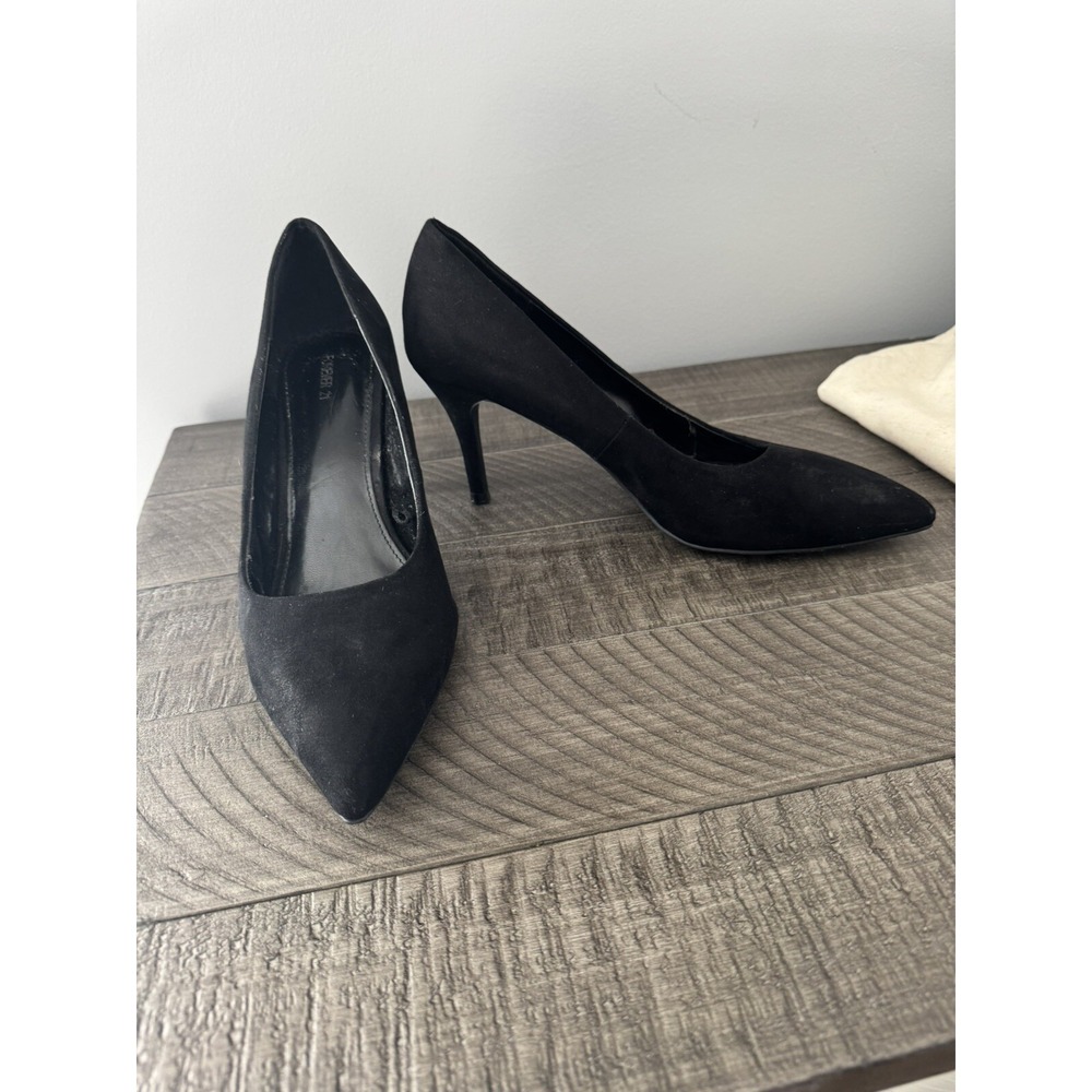Forever 21 Faux Suede Black Stiletto Heels Size 10 pre-owned